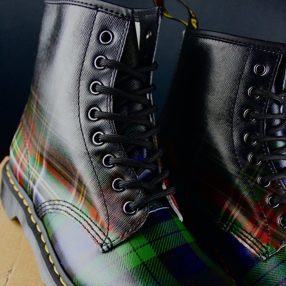 DR MARTENS Royal Blackwatch Stewart Print 1460 - Picture 8 of 8